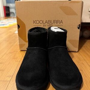 Black Koolaburra Uggs Koola Mini II